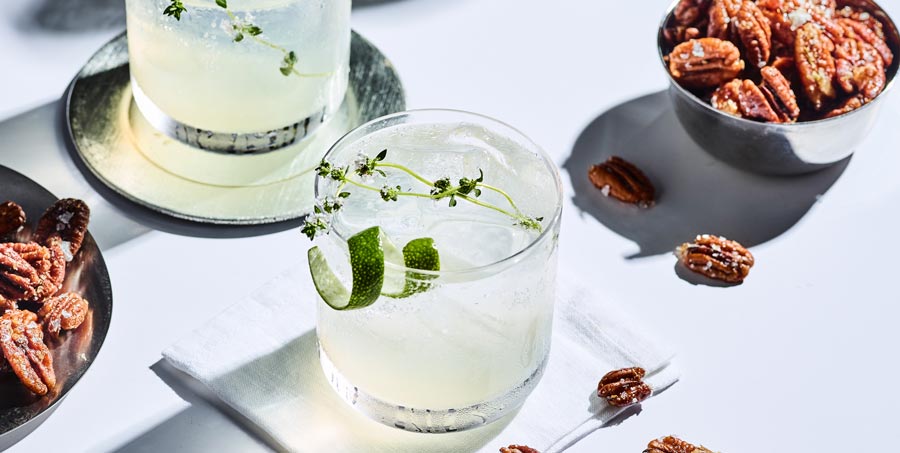 Thyme and Lime Honey Cocktail Recipe